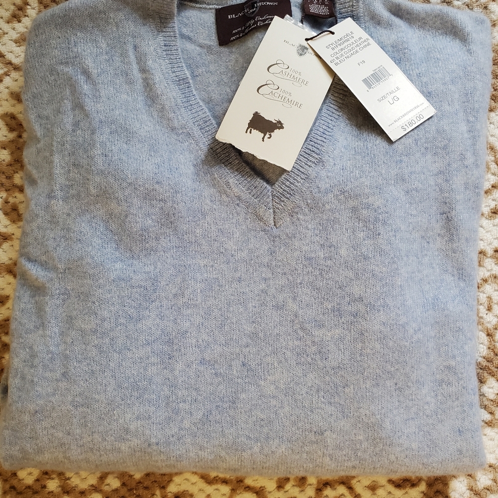 Light blue cashmere sweater
